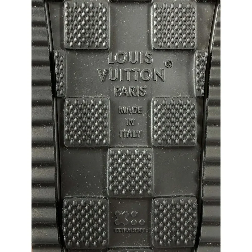 US Men's Size 13 Louis Vuitton Monogram Leather Printed Slides SPB-JB 370571